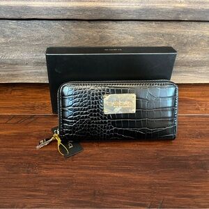 Bebe Black Crocodile Zip Wallet